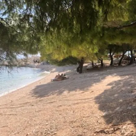 Angenehme In Mit Privatem Parkplatz By Interhome Daire *