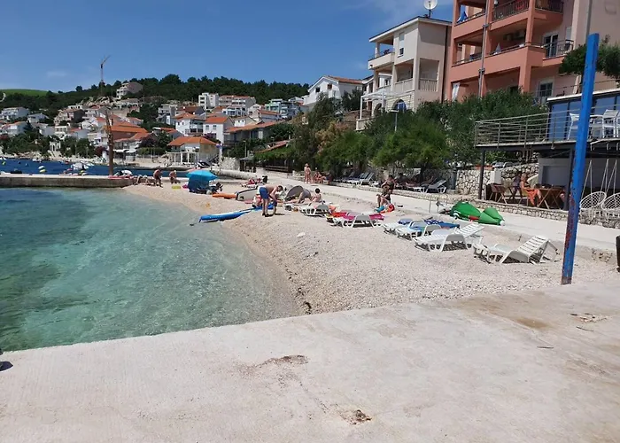 Angenehme In Mit Privatem Parkplatz By Interhome *